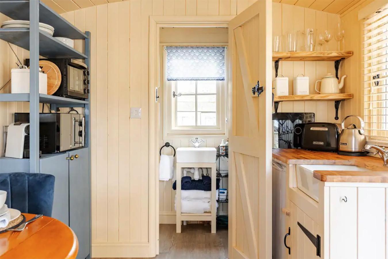Shepherd'S Hut, Bath Exterior foto